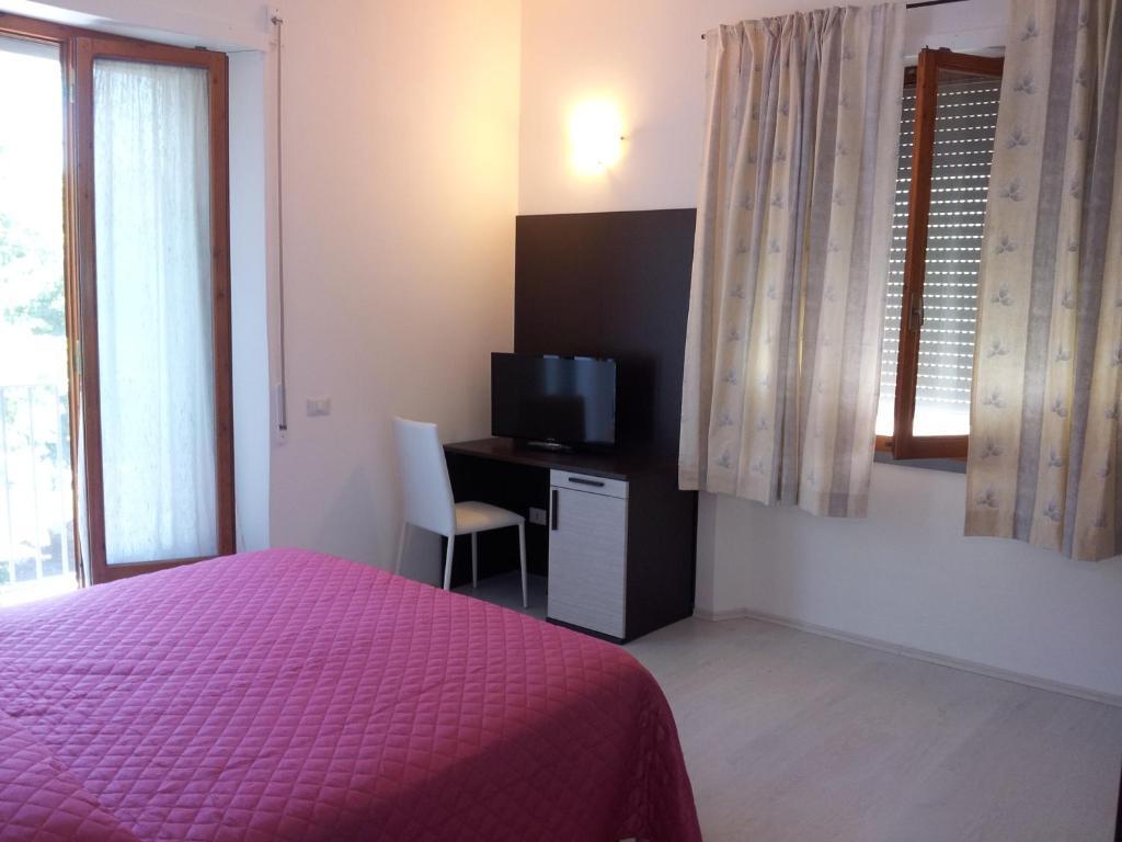 Bed and Breakfast Tellus Saturnia Habitación foto